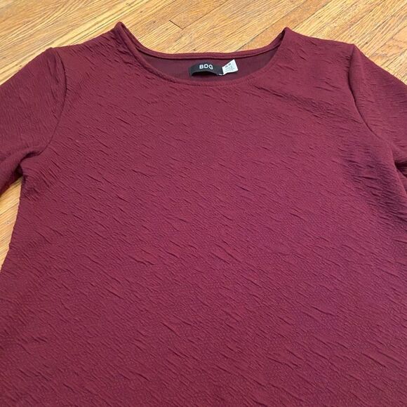 BDG Urban Outfitters burgundy/maroon textured dress - Picture 3 of 3